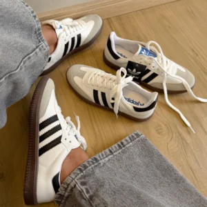 TENIS AD. SAMBA BRANCO/PRETO
