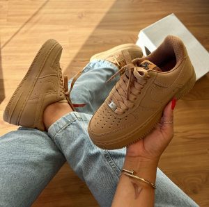 AIR FORCE CARAMELO ( LINHA LUXO )