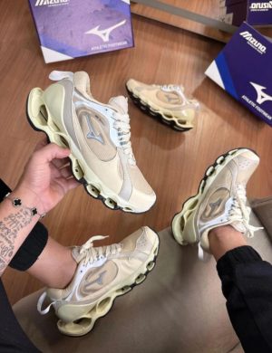 MIZUNO BETA CREME