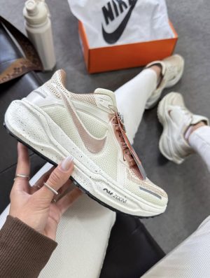 NK PEGASUS 41 AREIA/CARAMELO ( LINHA LUXO )