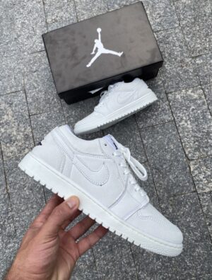 AIR JORDAN 1 LOW BRANCO CAMURÇA ( LINHA LUXO )