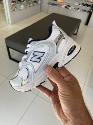 TENIS INFANTIL NB 530 BRANCO/PRATA