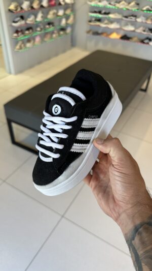 TENIS INFANTIL BAD BUNNY PRETO/BRANCO