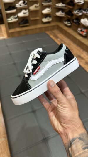 TENIS INFANTIL OLD SKOOL CINZA/PRETO CADARÇO