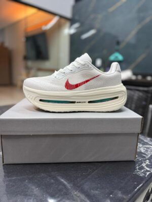 TENIS VOMERO PREMIUM BRANCO/VERMELHO ( LINHA IMPORTADA )