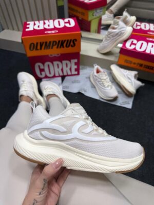 TENIS OLK BEGE/BRANCO ( LINHA LUXO )