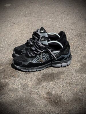 ASICS GEL NYC PRETO/GRAFITE ( LINHA LUXO )