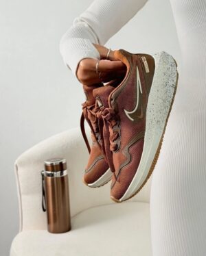 TENIS NK 47 CARAMELO ( LINHA LUXO )